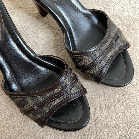 Fendi Vintage Monogram Heels - Picture 3 of 9